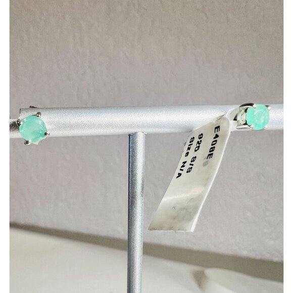 Natural Emerald Stud faceted Earrings E408E 4 prongs Oiled Silver Gift - Picture 2 of 6